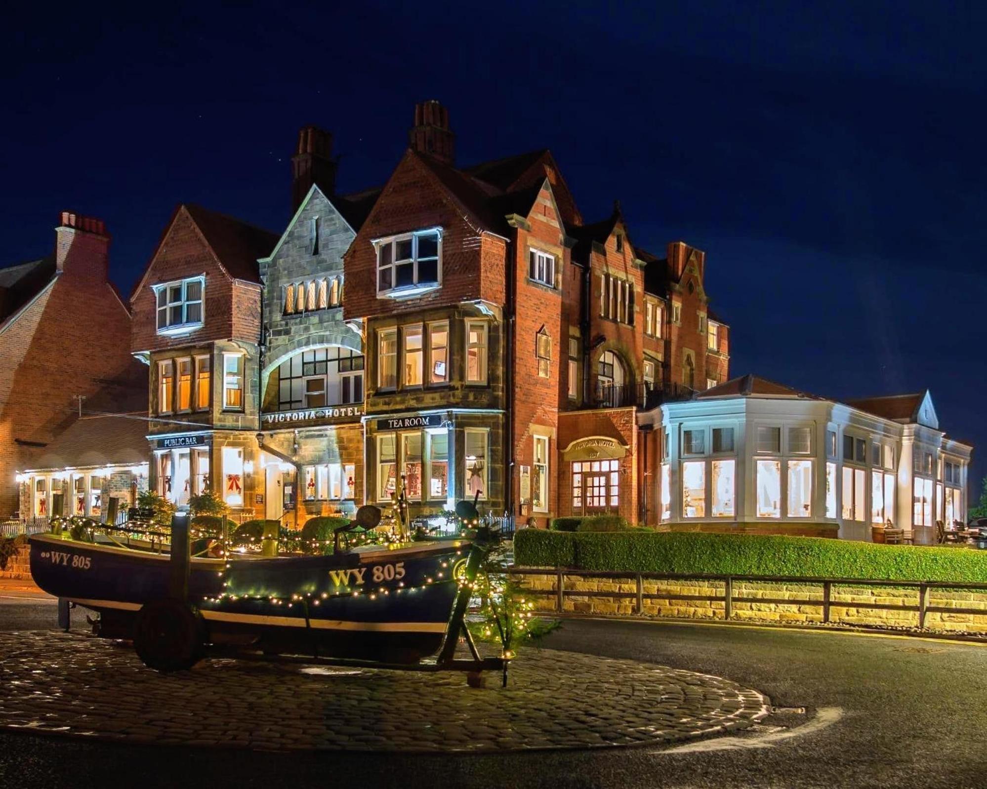 Hotel Victoria Robin Hood's Bay Esterno foto