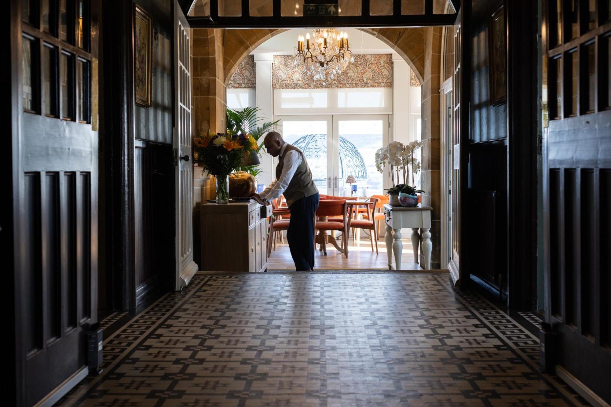 Hotel Victoria Robin Hood's Bay Esterno foto