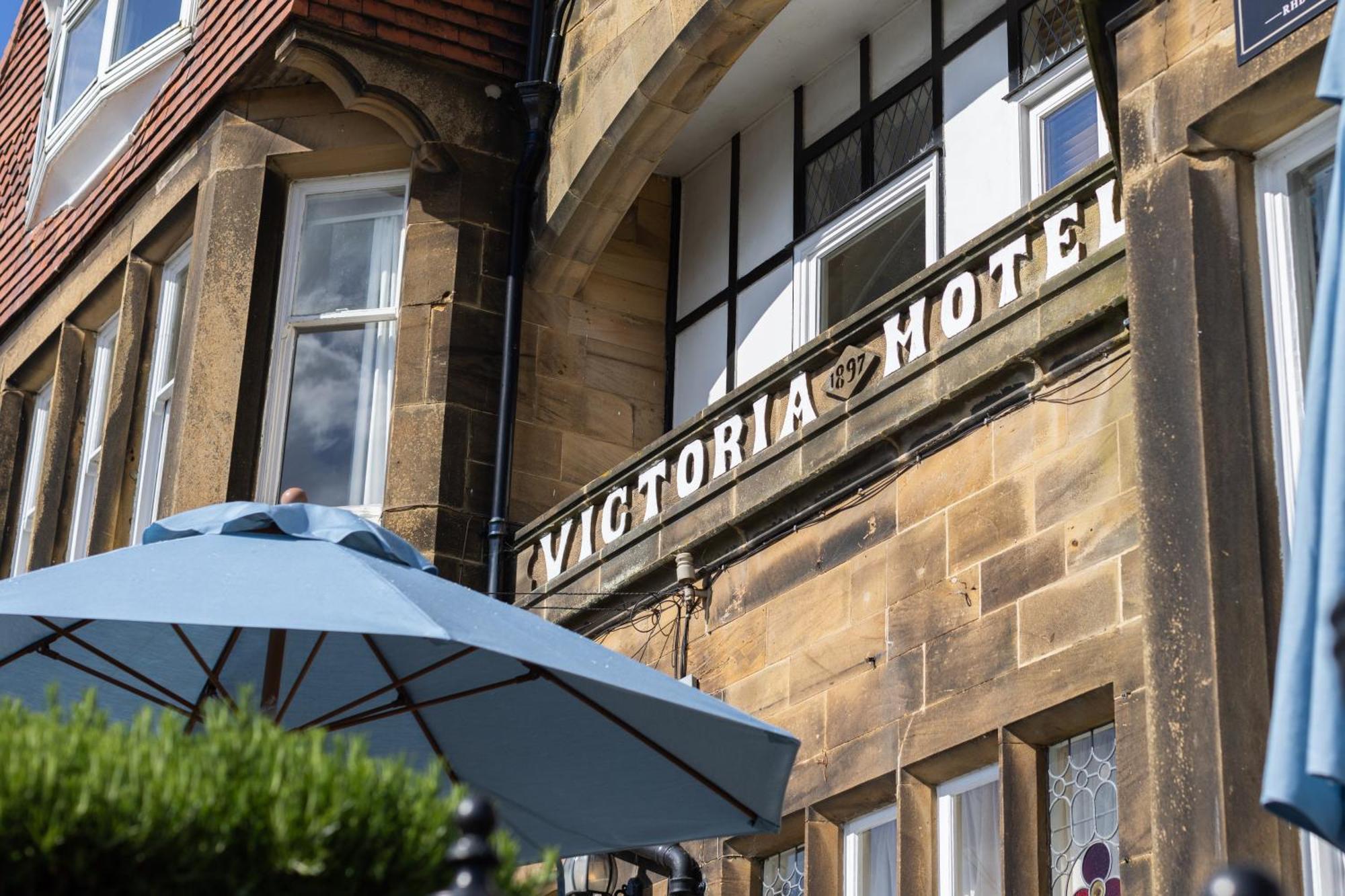 Hotel Victoria Robin Hood's Bay Esterno foto