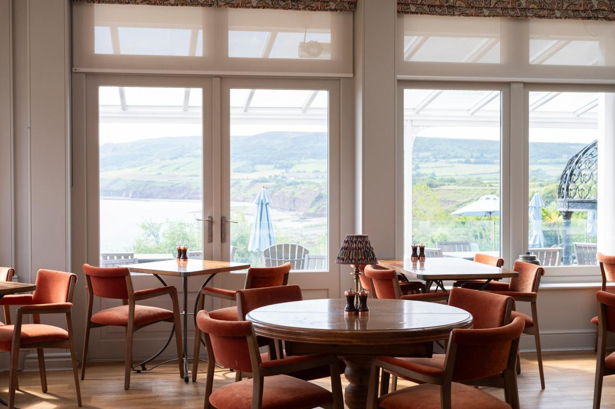 Hotel Victoria Robin Hood's Bay Esterno foto