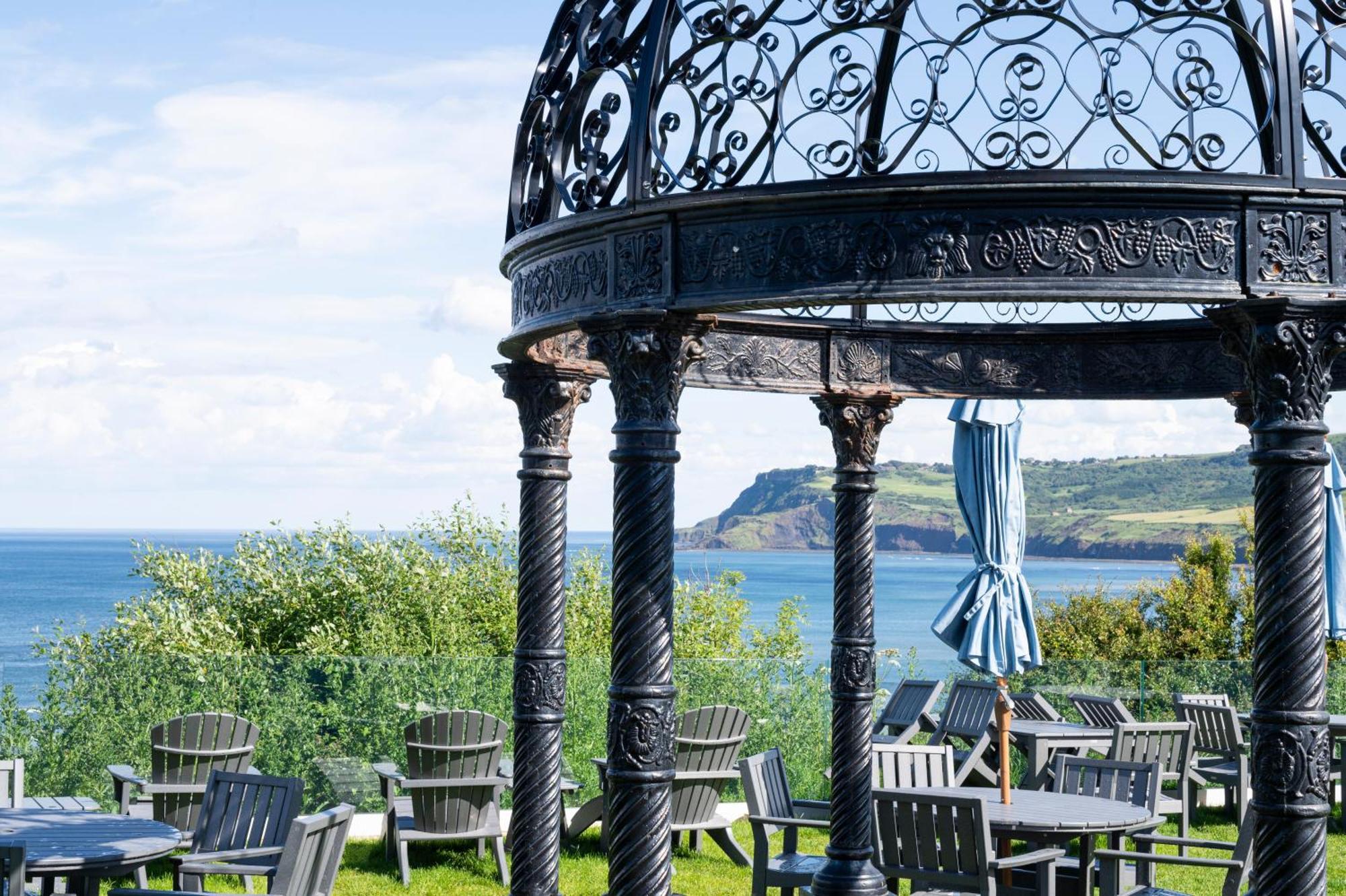 Hotel Victoria Robin Hood's Bay Esterno foto