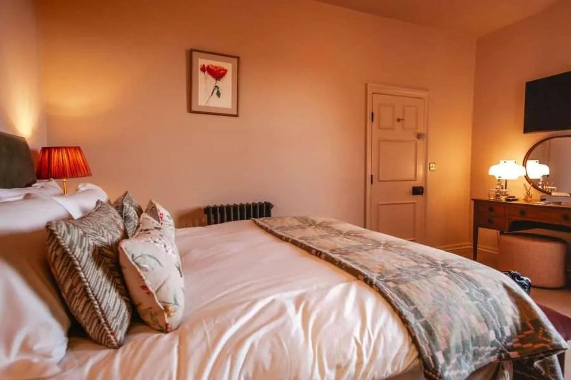 Hotel Victoria Robin Hood's Bay Esterno foto
