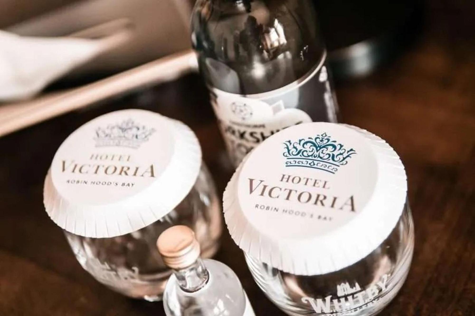 Hotel Victoria Robin Hood's Bay Esterno foto