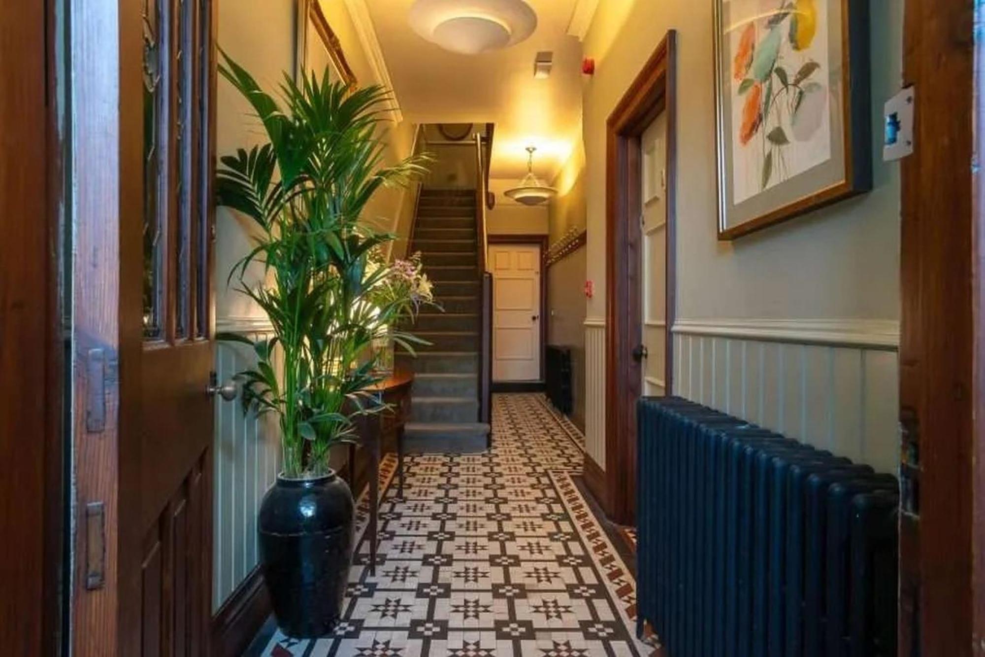 Hotel Victoria Robin Hood's Bay Esterno foto